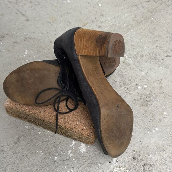 Paul Green cut out peep toe booties - Picture 7 of 7